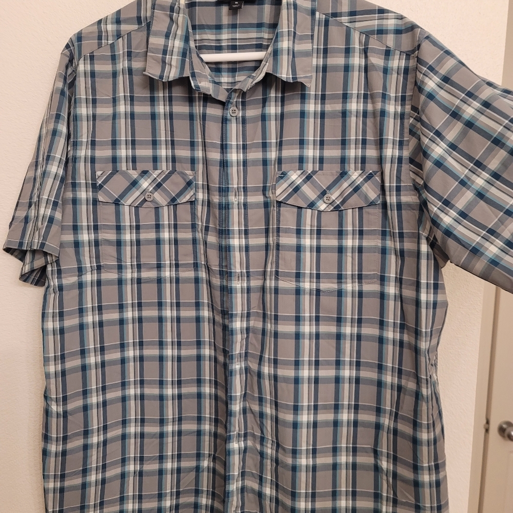 Patagonia Mens button up